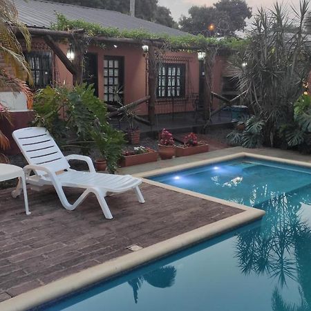 Apart Del Huesped I Puerto Iguazu Ngoại thất bức ảnh