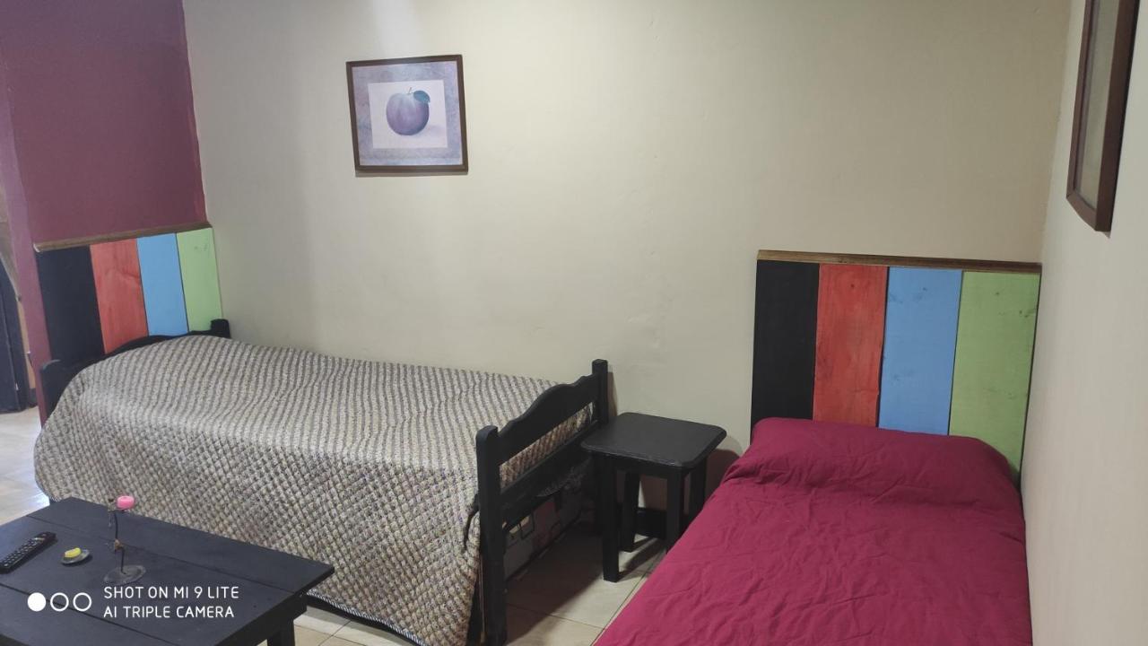 Apart Del Huesped I Puerto Iguazu Phòng bức ảnh