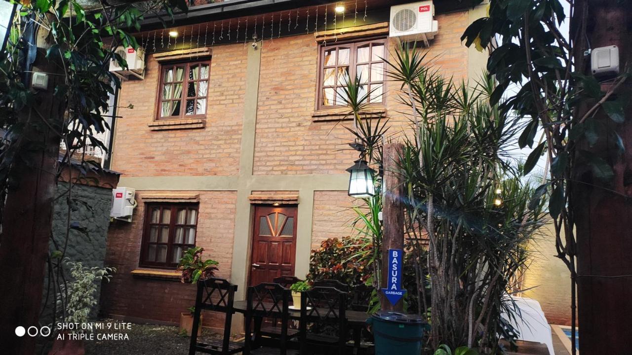 Apart Del Huesped I Puerto Iguazu Ngoại thất bức ảnh