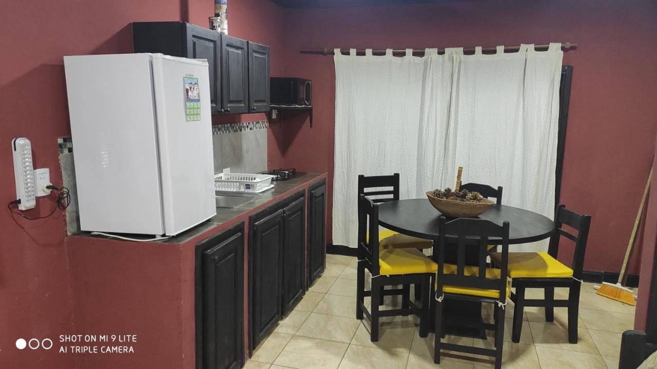 Apart Del Huesped I Puerto Iguazu Ngoại thất bức ảnh